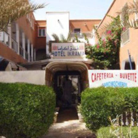 Ikrama - Hostel Nouakchott Buitenkant foto