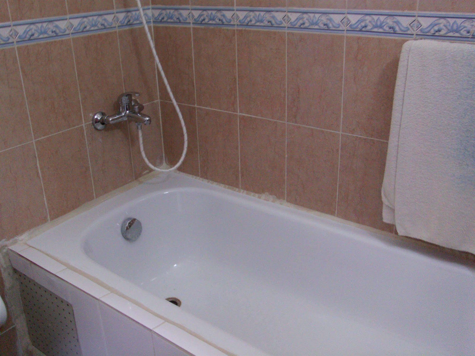 Ikrama - Hostel Nouakchott Buitenkant foto