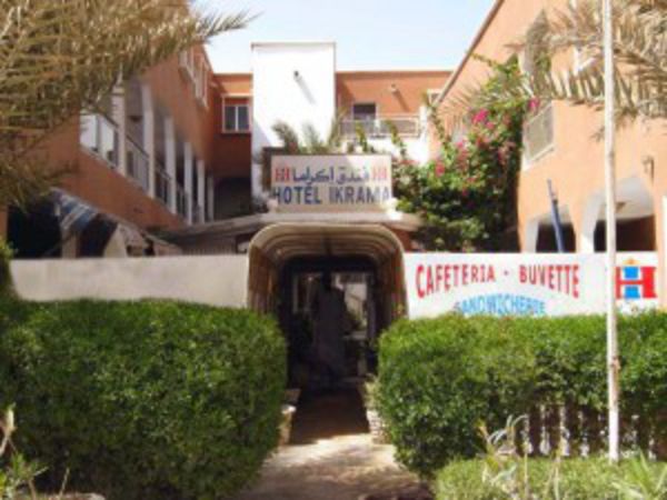 Ikrama - Hostel Nouakchott Buitenkant foto